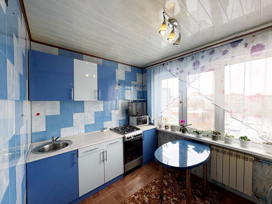 Продам трехкомнатную (3-комн.) квартиру, Ладожская ул, 83, Пенза г