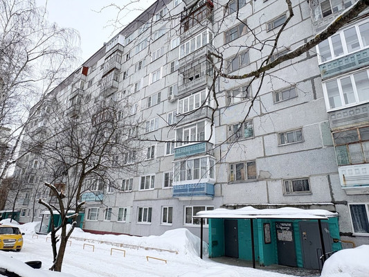 Продам трехкомнатную (3-комн.) квартиру, Ладожская ул, 83, Пенза г