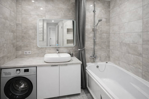 Продам двухкомнатную (2-комн.) квартиру, Кутаисская ул, 38, Калининград г