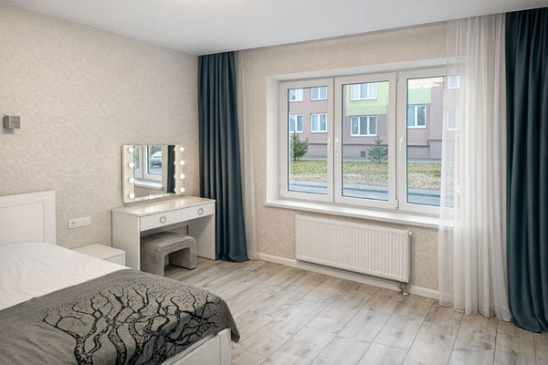 Продам двухкомнатную (2-комн.) квартиру, Кутаисская ул, 38, Калининград г