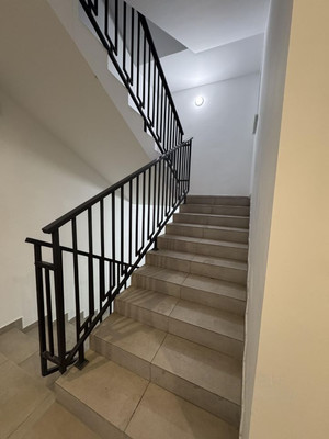 Продам однокомнатную (1-комн.) квартиру, Интернациональная ул, 18, Калининград г