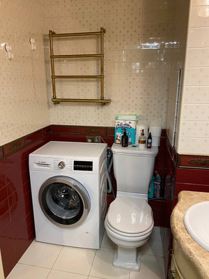 Продам двухкомнатную (2-комн.) квартиру, Адмирала Лазарева ул, 52, Москва г