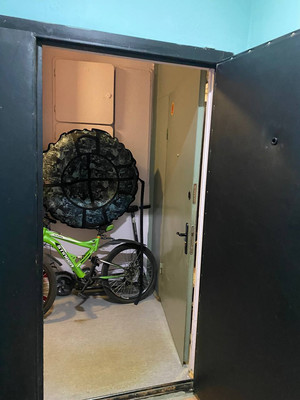 Продам двухкомнатную (2-комн.) квартиру, Адмирала Лазарева ул, 52, Москва г