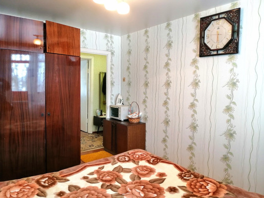 Продам двухкомнатную (2-комн.) квартиру, Школьная ул, 16, Глебовское с