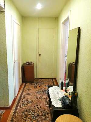 Продам двухкомнатную (2-комн.) квартиру, Школьная ул, 16, Глебовское с