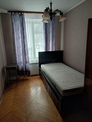 Продам двухкомнатную (2-комн.) квартиру, 1-я Владимирская ул, 18к3, Москва г