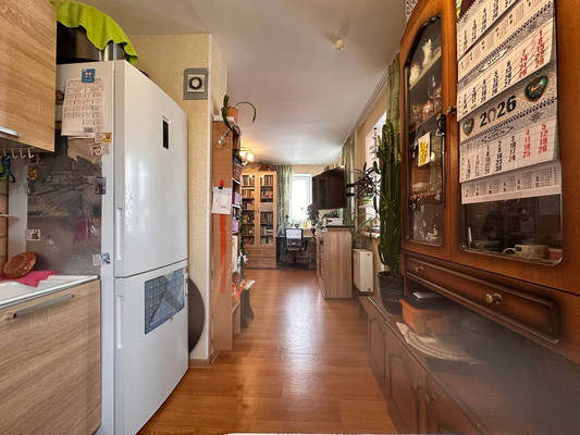 Продам однокомнатную (1-комн.) квартиру, Заречная ул, 45к1, Парголово п