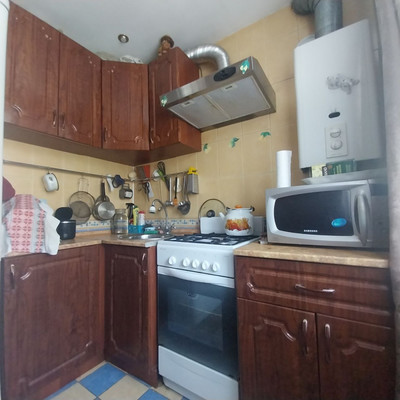 Продам трехкомнатную (3-комн.) квартиру, Текстильщиков пр-кт, 9а, Иваново г