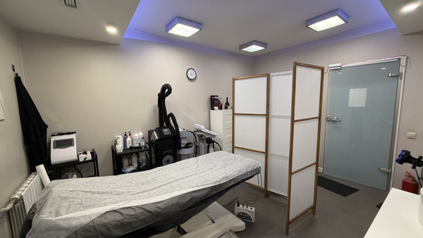 Продам салон красоты 168,5 м2, Кропоткинский пер, 4, Москва г