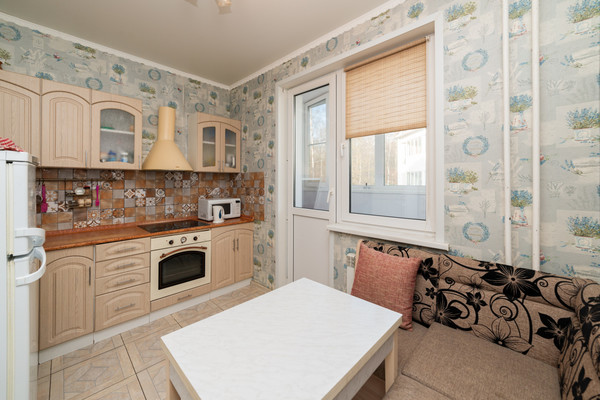 Продам однокомнатную (1-комн.) квартиру, Варшавское ш, 68, Бородино д