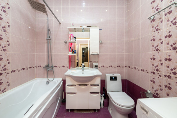 Продам однокомнатную (1-комн.) квартиру, Варшавское ш, 68, Бородино д