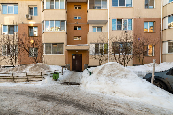 Продам однокомнатную (1-комн.) квартиру, Варшавское ш, 68, Бородино д