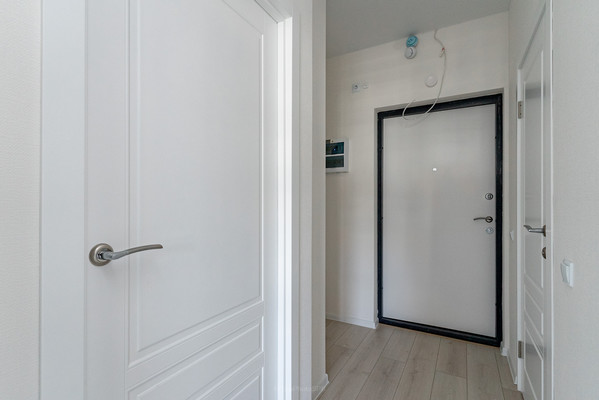 Продам однокомнатную (1-комн.) квартиру, Среднерогатская ул, 11к2, Санкт-Петербург г