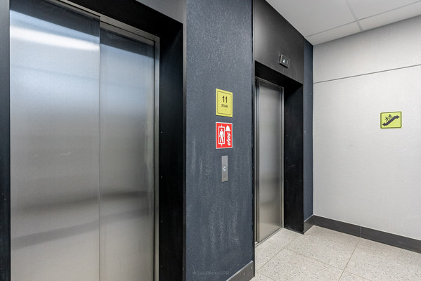 Продам однокомнатную (1-комн.) квартиру, Среднерогатская ул, 11к2, Санкт-Петербург г