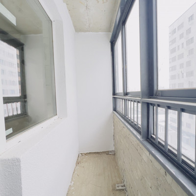 Продам трехкомнатную (3-комн.) квартиру, Братьев Гранат ул, 6, Сосенское п