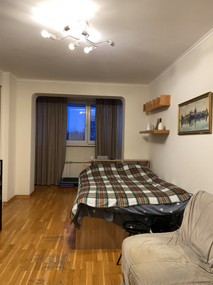 Продам однокомнатную (1-комн.) квартиру, Пырьева ул, 11-А, Москва г