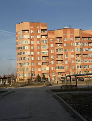 Продам двухкомнатную (2-комн.) квартиру, Индустриальная ул, 28, Волгодонск г