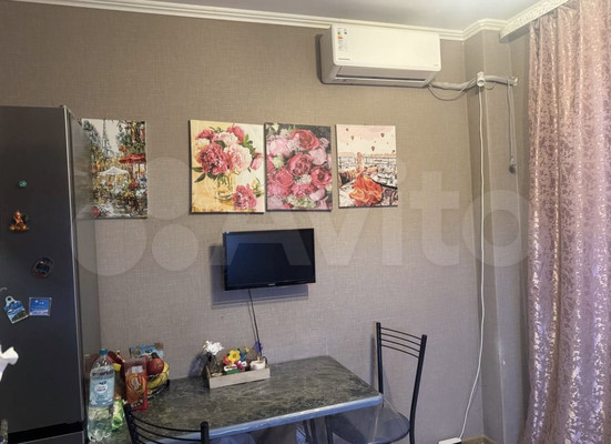 Продам двухкомнатную (2-комн.) квартиру, Индустриальная ул, 28, Волгодонск г