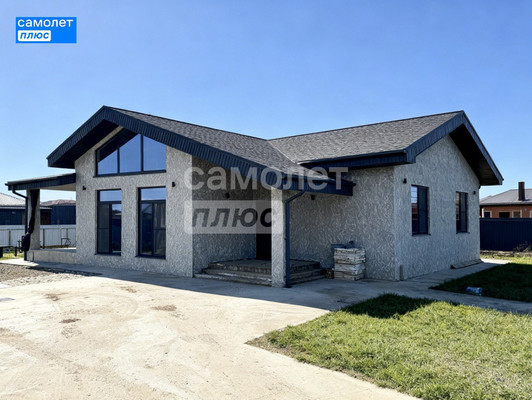 Продам дом, Ягодная ул, Славянск-на-Кубани г, 0 км от города