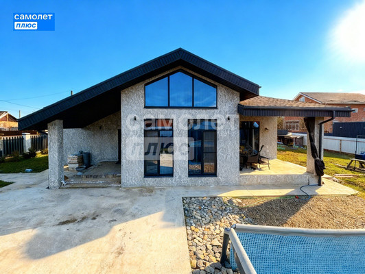 Продам дом, Ягодная ул, Славянск-на-Кубани г, 0 км от города