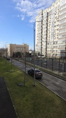 Продам однокомнатную (1-комн.) квартиру, Конгрессная ул, 27, Краснодар г