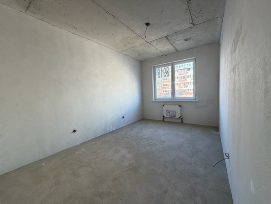 Продам трехкомнатную (3-комн.) квартиру, Западный Обход ул, 39/2к5, Краснодар г