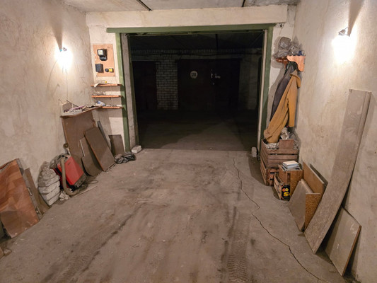 Продам гараж 21 м2, Антонова-Овсеенко ул, 36кд, Воронеж г