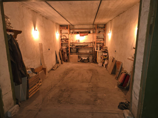 Продам гараж 21 м2, Антонова-Овсеенко ул, 36кд, Воронеж г