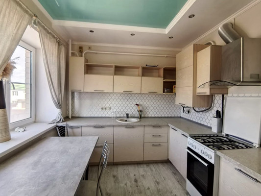 Продам однокомнатную (1-комн.) квартиру, Лазурная ул, 14, Анапа г