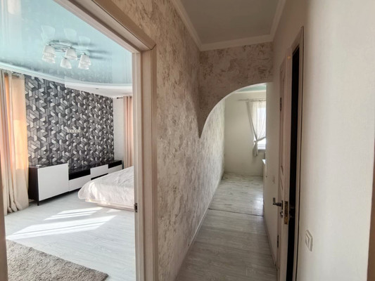 Продам однокомнатную (1-комн.) квартиру, Лазурная ул, 14, Анапа г