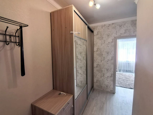 Продам однокомнатную (1-комн.) квартиру, Лазурная ул, 14, Анапа г