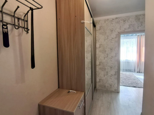 Продам однокомнатную (1-комн.) квартиру, Лазурная ул, 14, Анапа г