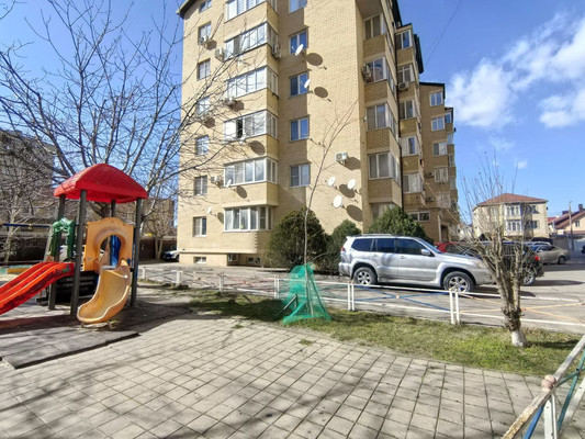 Продам однокомнатную (1-комн.) квартиру, Лазурная ул, 14, Анапа г