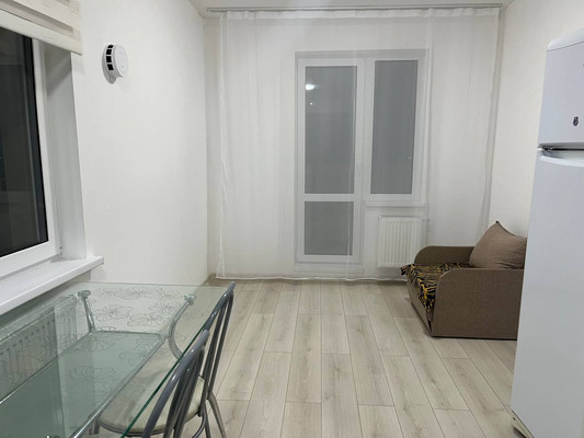 Сдам однокомнатную (1-комн.) квартиру, Тихая ул, 11к3, Бугры п