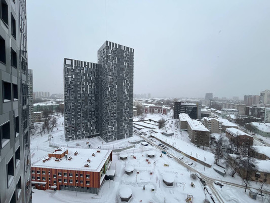 Продам трехкомнатную (3-комн.) квартиру, Революции ул, 52кВ, Пермь г