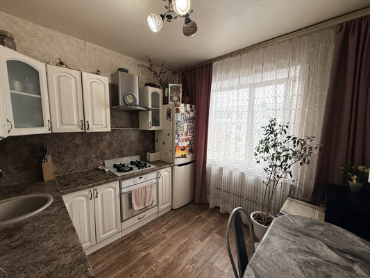 Продам двухкомнатную (2-комн.) квартиру, Речная ул, 8, Атепцево с