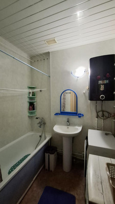 Продам трехкомнатную (3-комн.) квартиру, Гоголя ул, 15, Ступино г