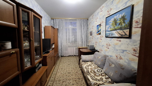 Продам трехкомнатную (3-комн.) квартиру, Гоголя ул, 15, Ступино г