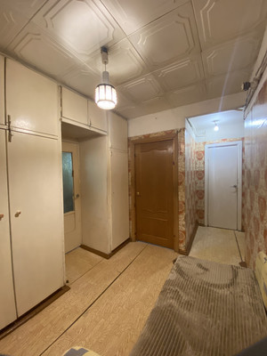 Продам трехкомнатную (3-комн.) квартиру, 21, им. Тельмана п