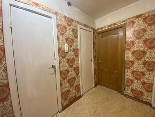 Продам трехкомнатную (3-комн.) квартиру, 21, им. Тельмана п