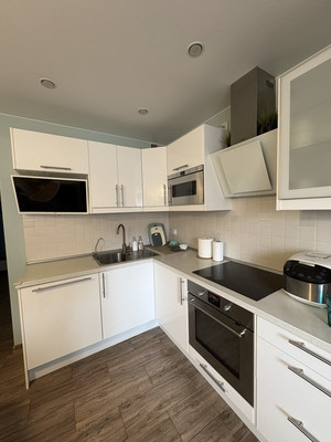 Продам двухкомнатную (2-комн.) квартиру, Новая ул, 7, Мурино п