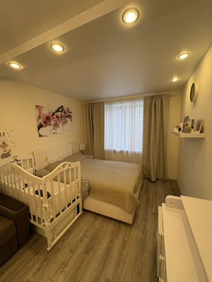 Продам двухкомнатную (2-комн.) квартиру, Новая ул, 7, Мурино п