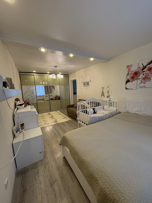 Продам двухкомнатную (2-комн.) квартиру, Новая ул, 7, Мурино п