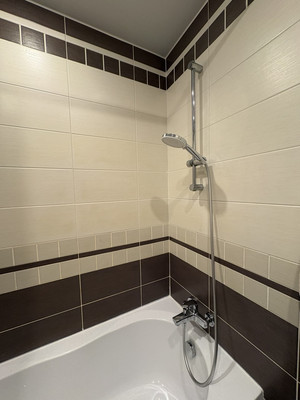 Продам двухкомнатную (2-комн.) квартиру, Новая ул, 7, Мурино п