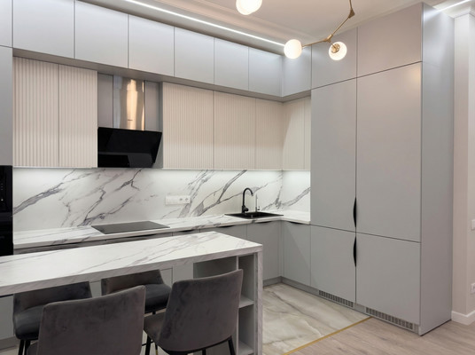 Продам трехкомнатную (3-комн.) квартиру, Шмитовский проезд, 39к2, Москва г