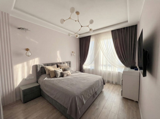 Продам трехкомнатную (3-комн.) квартиру, Шмитовский проезд, 39к2, Москва г