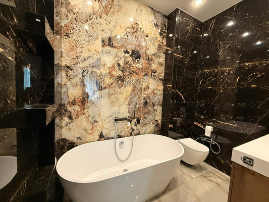 Продам трехкомнатную (3-комн.) квартиру, Шмитовский проезд, 39к2, Москва г