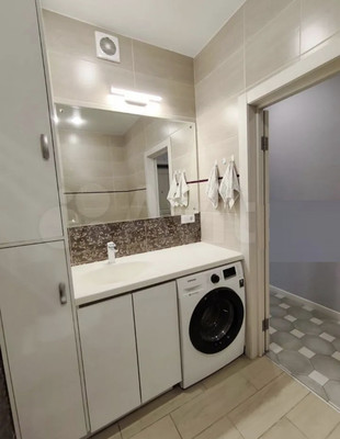 Продам двухкомнатную (2-комн.) квартиру, Мира ул, 40, Пенза г