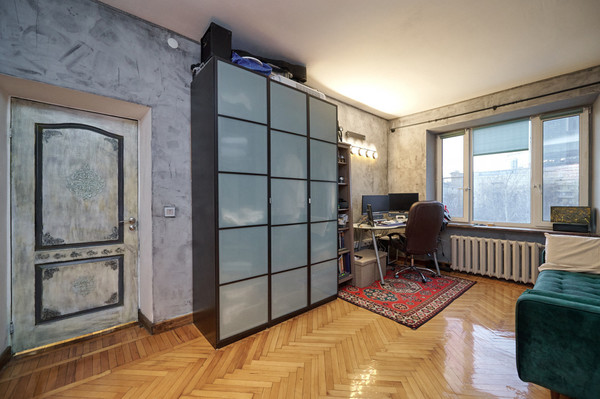 Продам трехкомнатную (3-комн.) квартиру, Студенческая ул, 30к1, Москва г