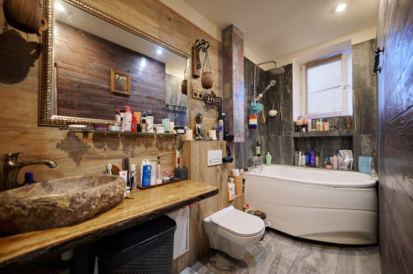 Продам трехкомнатную (3-комн.) квартиру, Студенческая ул, 30к1, Москва г